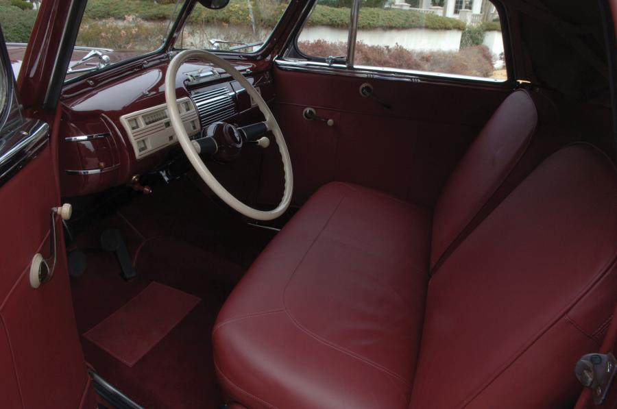  Ford DeLuxe Convertible Coupe 1940 года  (фото 68 из 80)